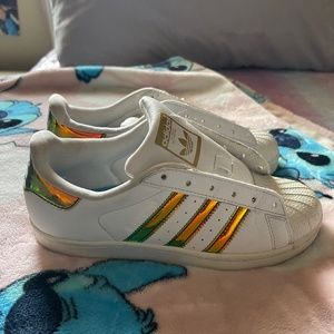Girls superstar adidas